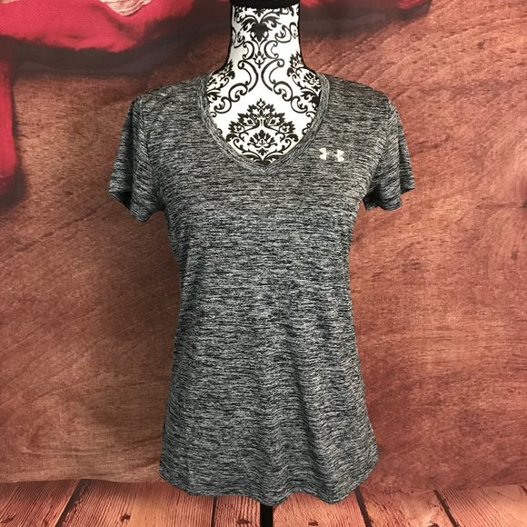 Under Armour Tops - Under Armour Heat Gear Athletic Shirt S